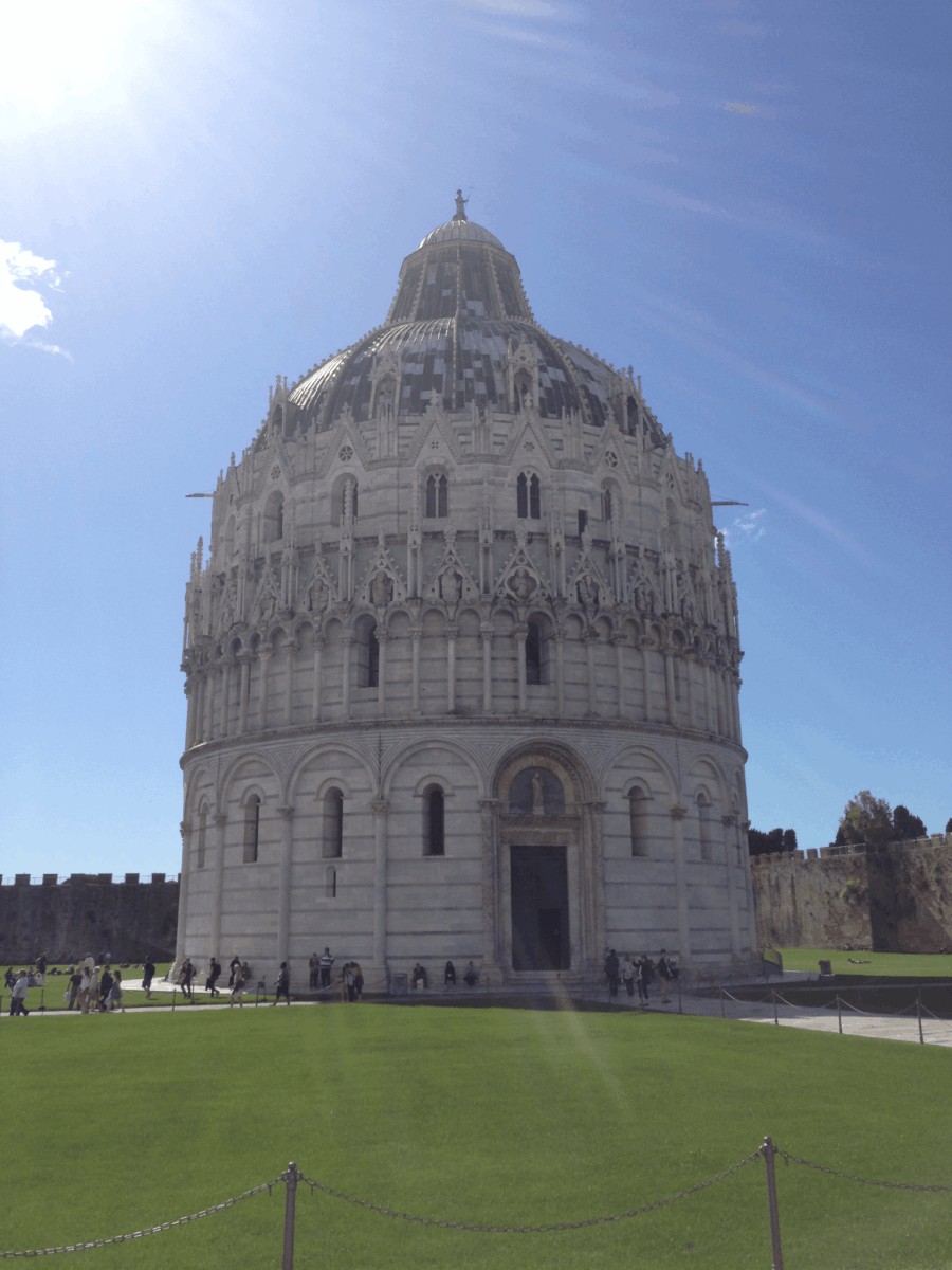 Bautisterio de Pisa Italia