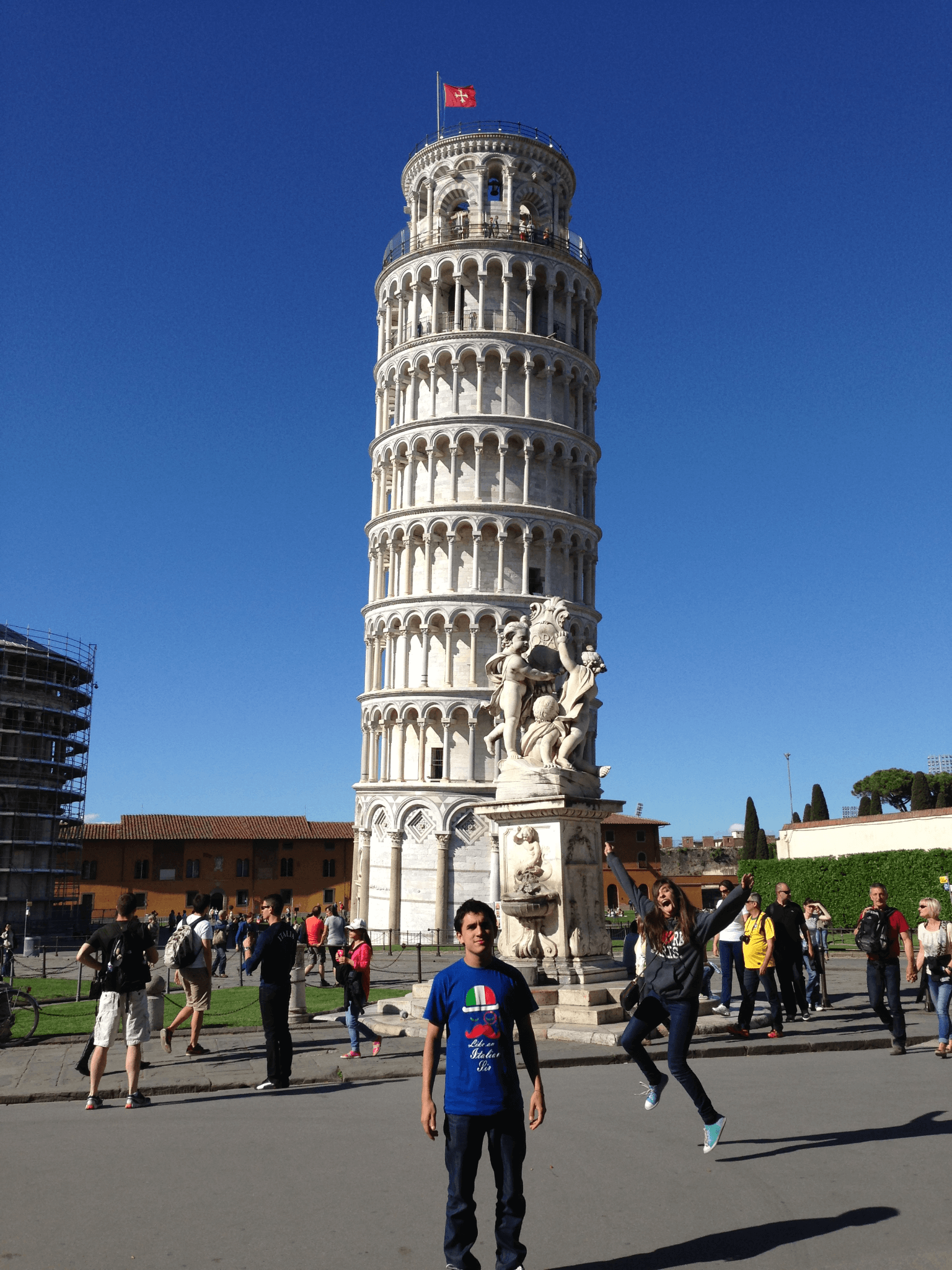 Torre Inclinada de Pisa, Italia - Lugares Imprescindibles de Visitar